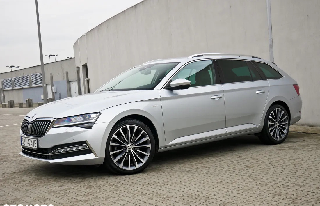 Skoda Superb cena 154900 przebieg: 71711, rok produkcji 2020 z Kraków małe 781